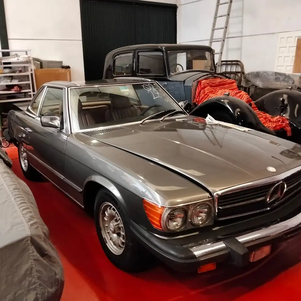 Mercedes-Benz SL 380 W107 380/450 SL, foto 8