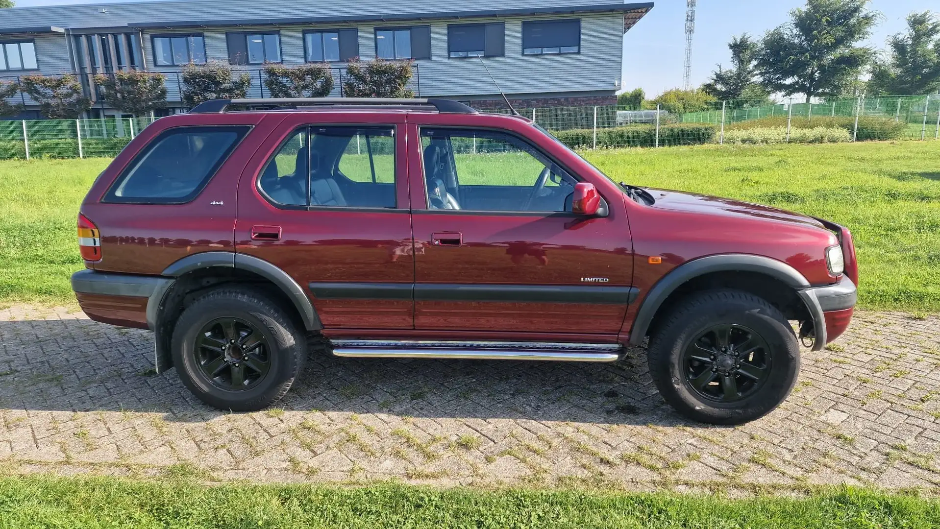 Opel Frontera 3.2 V6 Limited Rood - 2