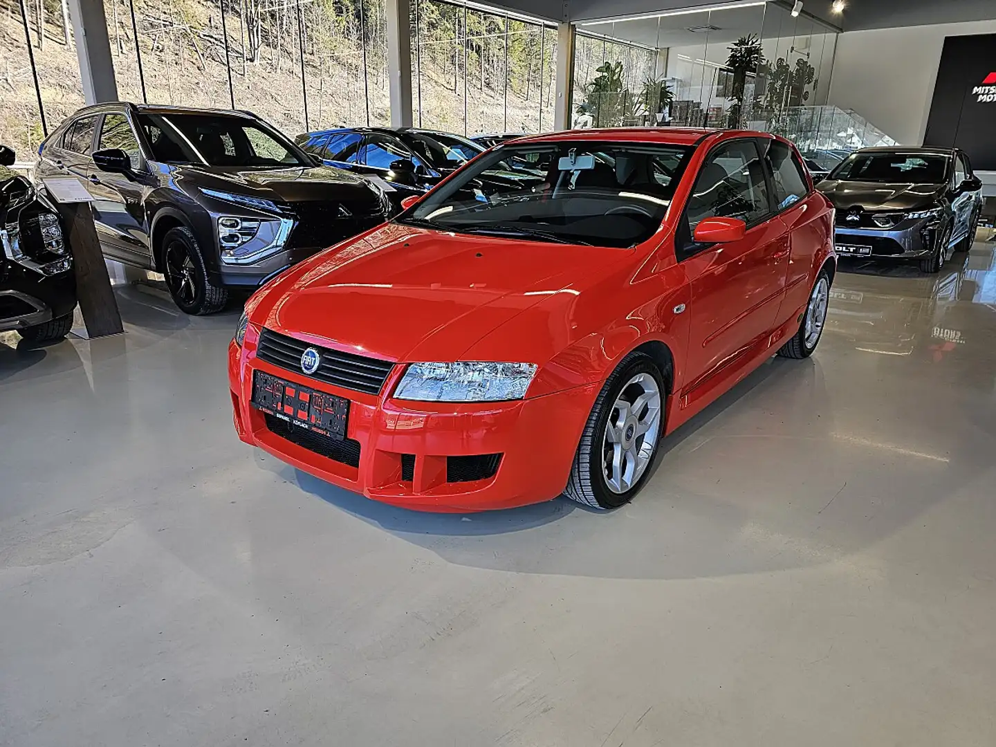 Fiat Stilo 1,9 16V JTD MJ 140 M. Schumacher Rot - 1