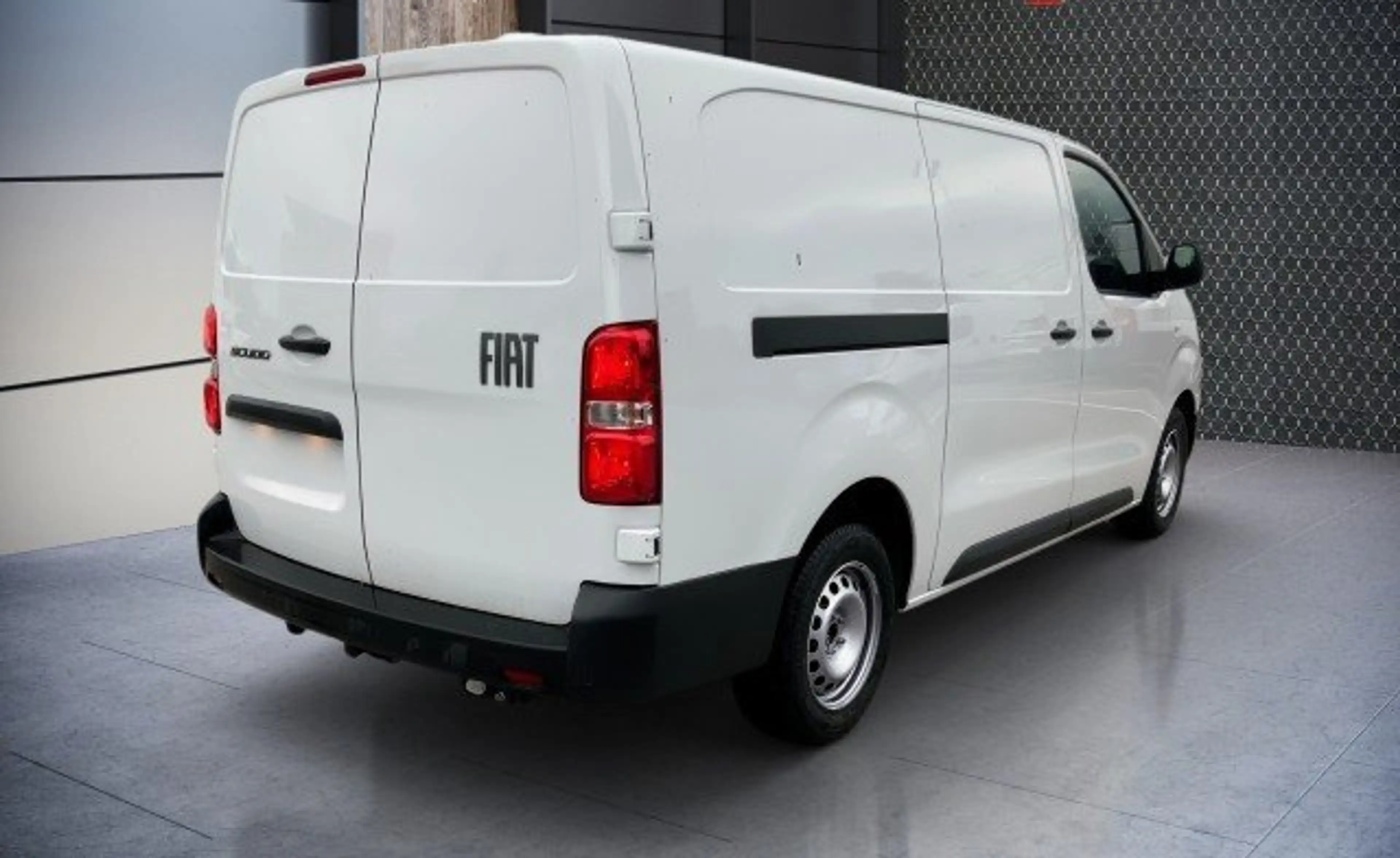 Fiat Scudo Serie 3 KW XL BlueHDi — photo 4
