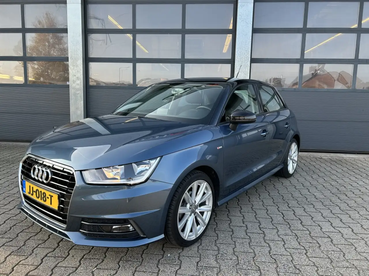 Audi A1