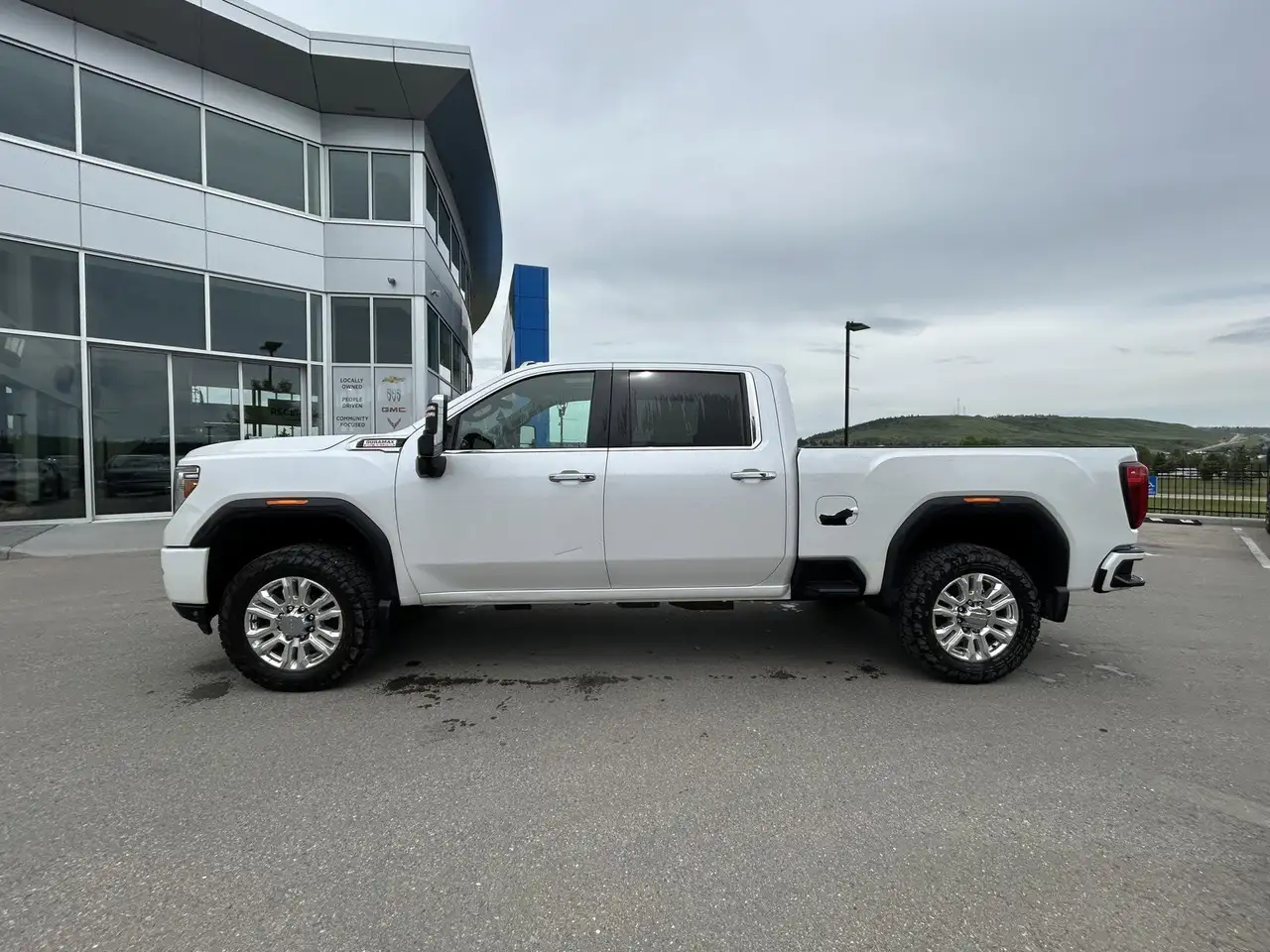 GMC Sierra 2500HD photo GMC Sierra 2500HD