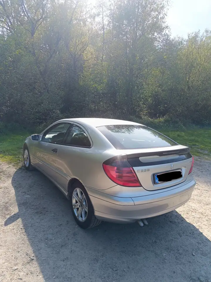 Mercedes-Benz CL 220, foto 3
