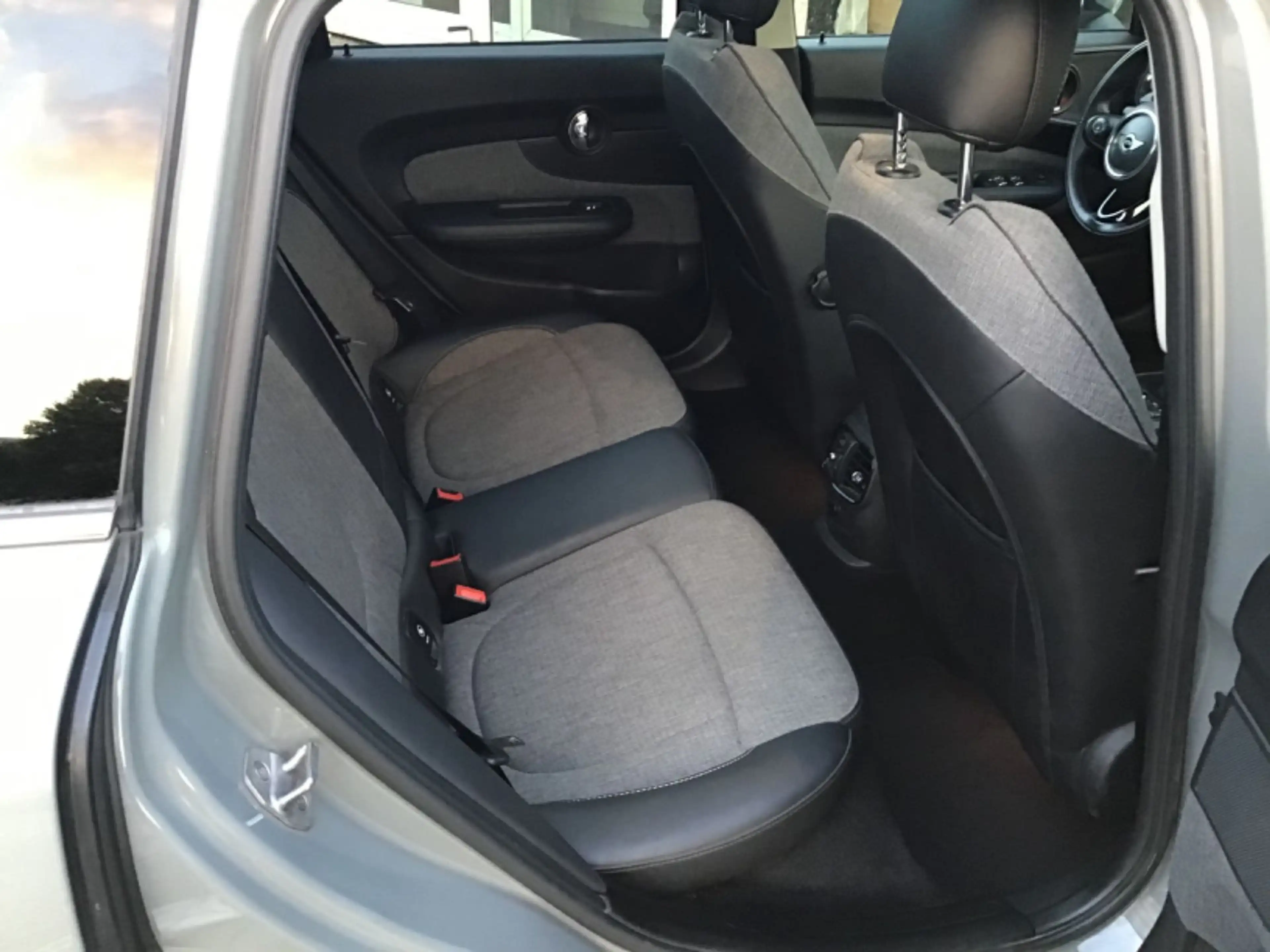 MINI One Clubman 1.5~Display~Pano.~Tempomat~MFL~LED — photo 13