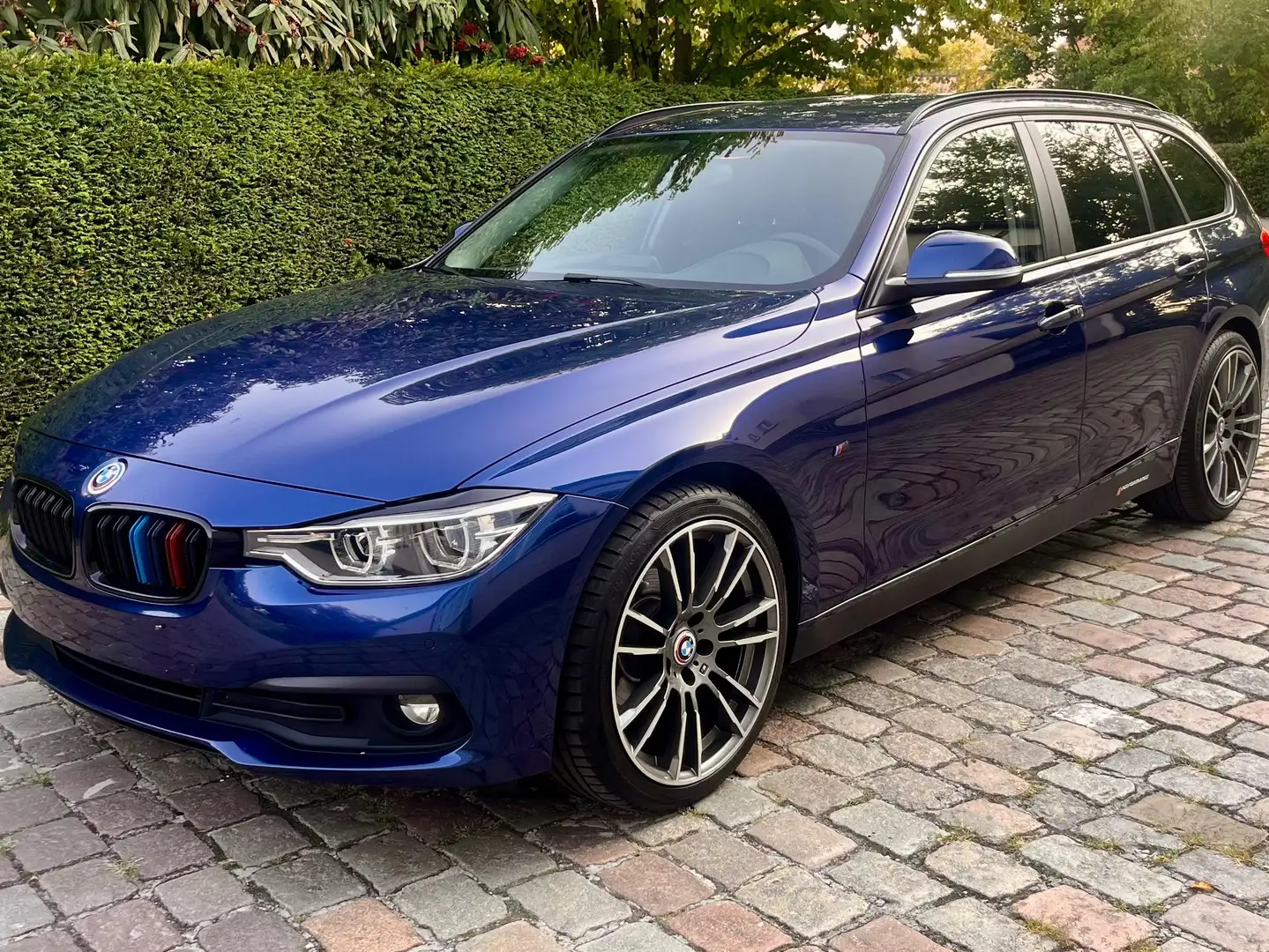 BMW 318 Touring 318 d Automaat Bleu - 1
