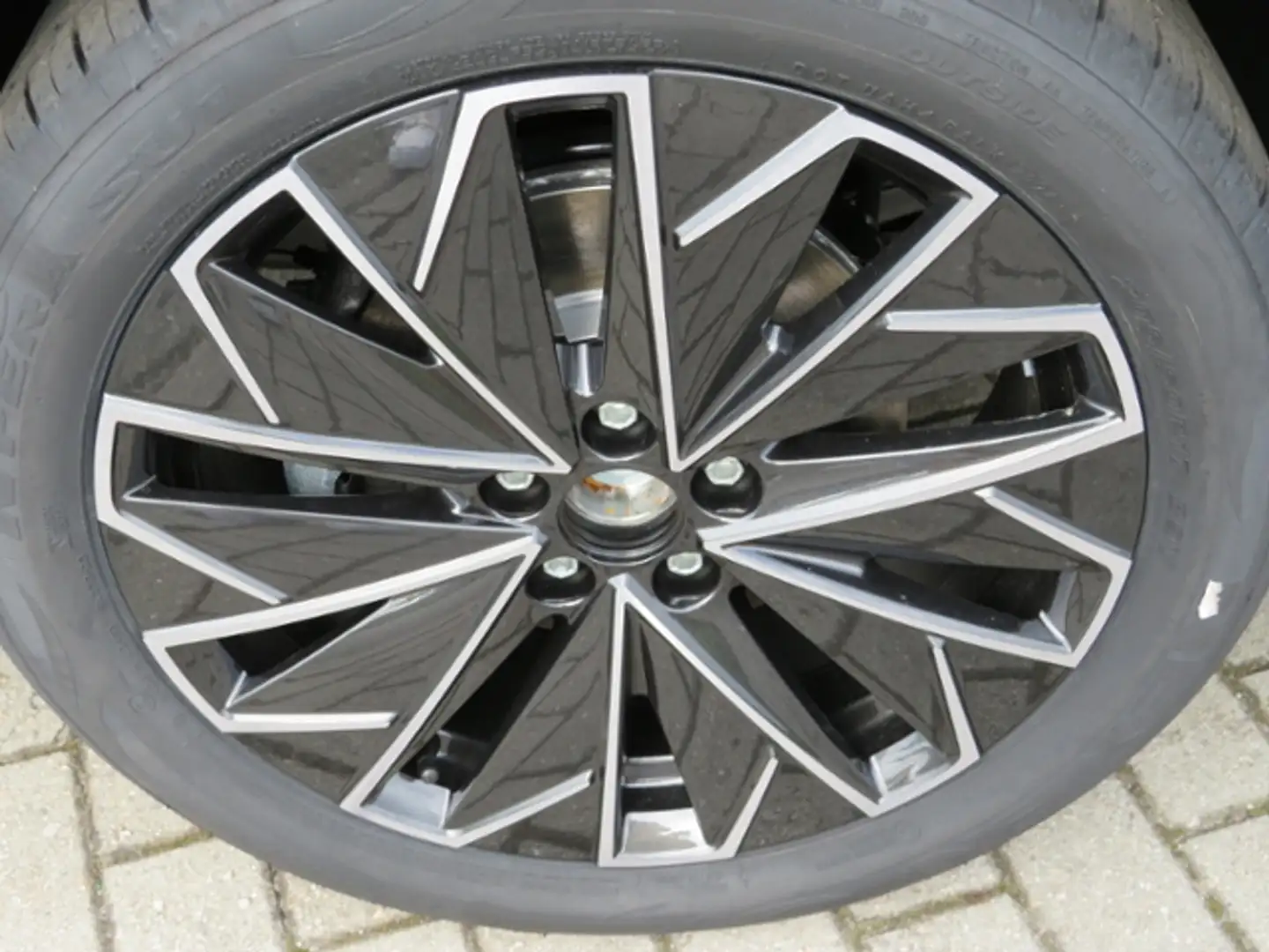 Skoda Scala Tour 1,0TSI 85kW LED SHZ SmartLink Blu/Azzurro - 2