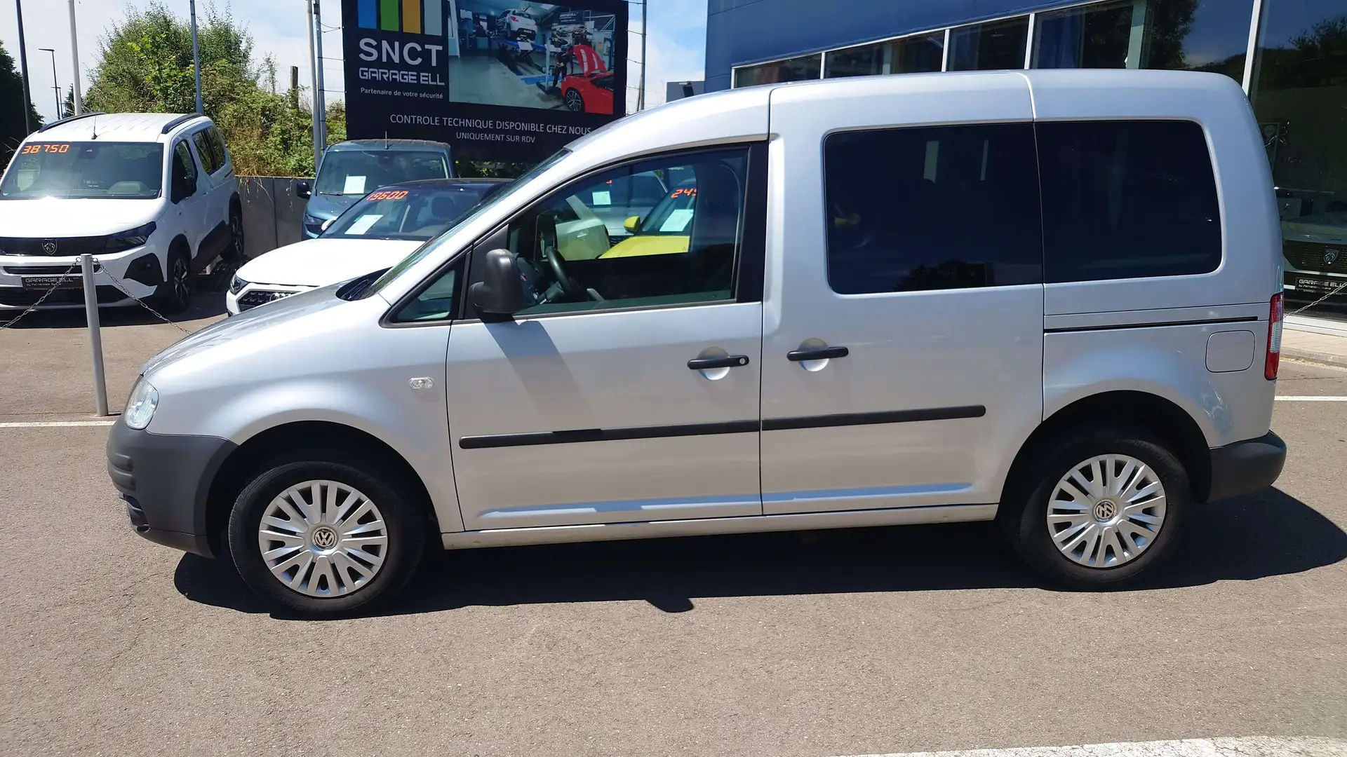 Volkswagen Caddy Gris - 2