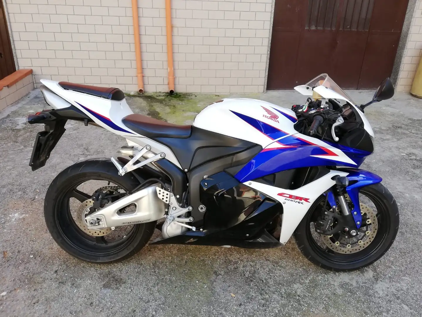 Honda CBR 600 RR - 1