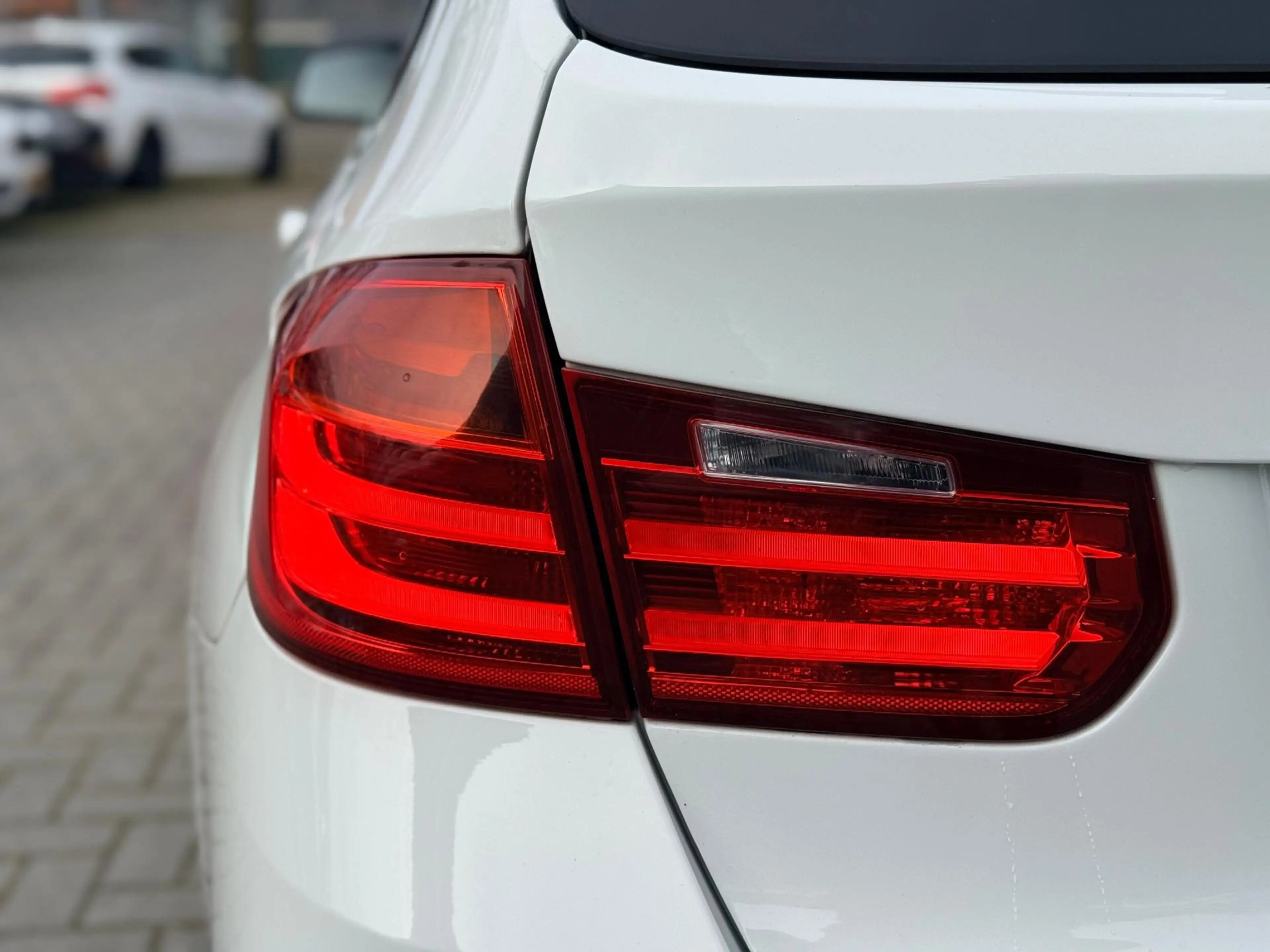 BMW 316 3-serie Touring 316i M Sport Edition|Nieuwen Ketti — photo 9