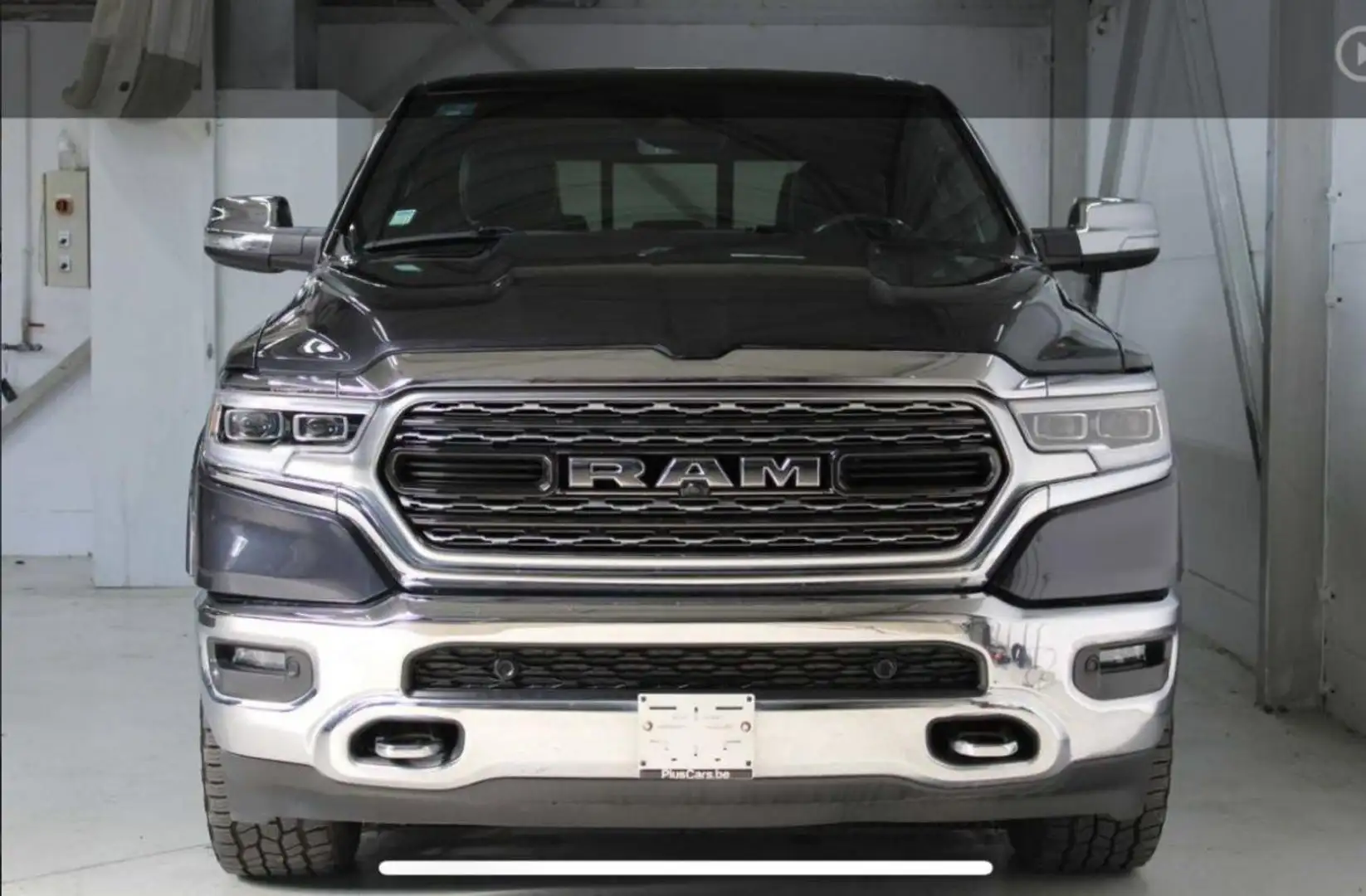 Dodge RAM 1500 LIMITED 36400KM Grau - 2