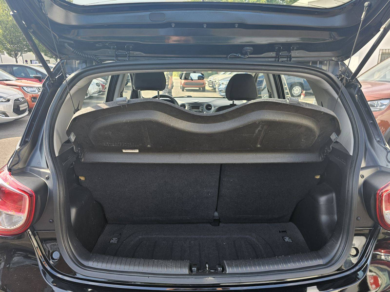 Hyundai i10 i10 1.2 Automatik/Klima/Allwetterreifen/Parktronic — photo 14