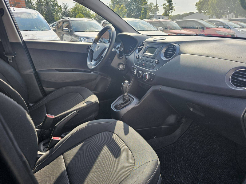 Hyundai i10 i10 1.2 Automatik/Klima/Allwetterreifen/Parktronic — photo 4