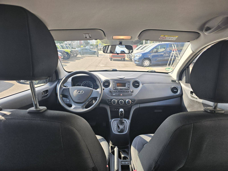 Hyundai i10 i10 1.2 Automatik/Klima/Allwetterreifen/Parktronic — photo 7