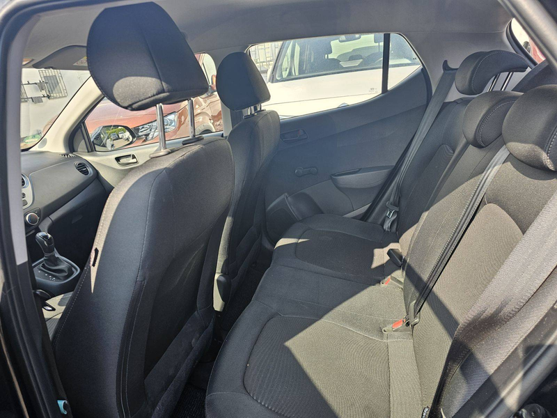 Hyundai i10 i10 1.2 Automatik/Klima/Allwetterreifen/Parktronic — photo 13