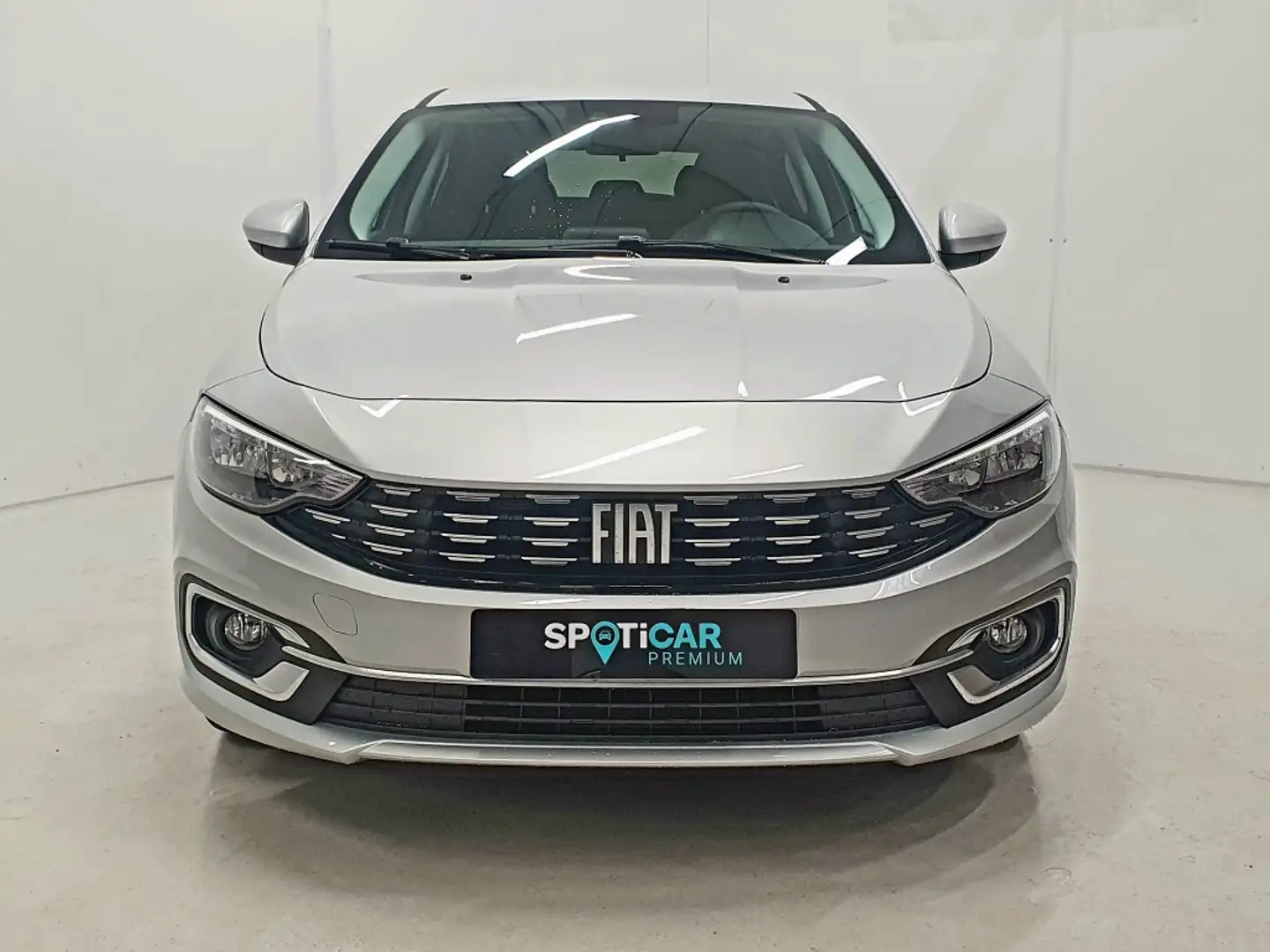 Fiat Tipo 1.5 Hybrid City Life DCT Plateado - 2