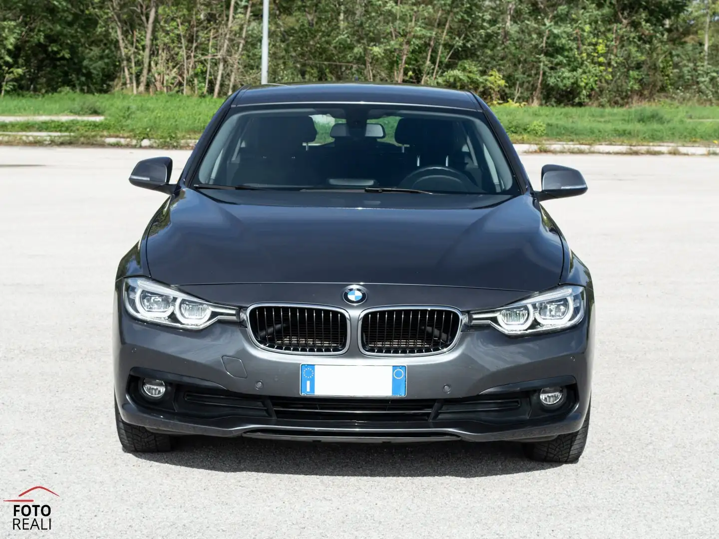 BMW 320 D TOURING 190 CV XDRIVE LED Gris - 2