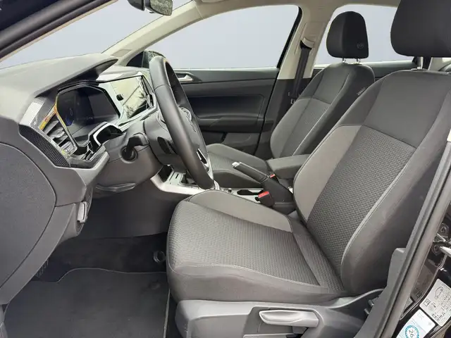 Volkswagen Polo view 7