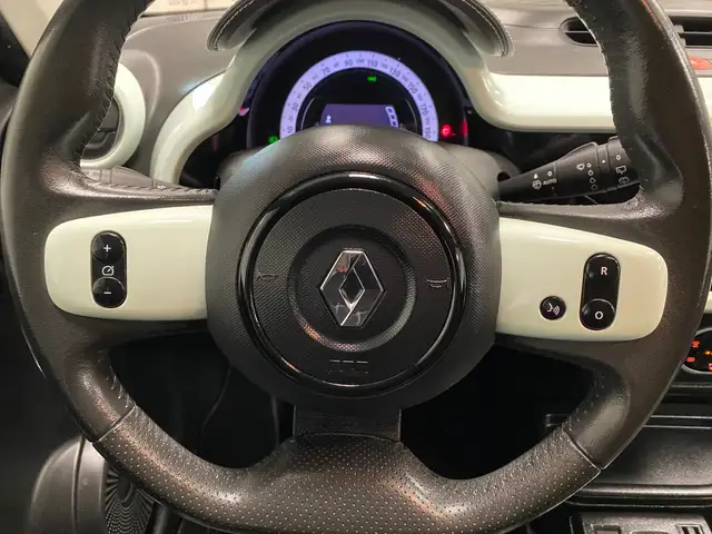 Renault Twingo view 15