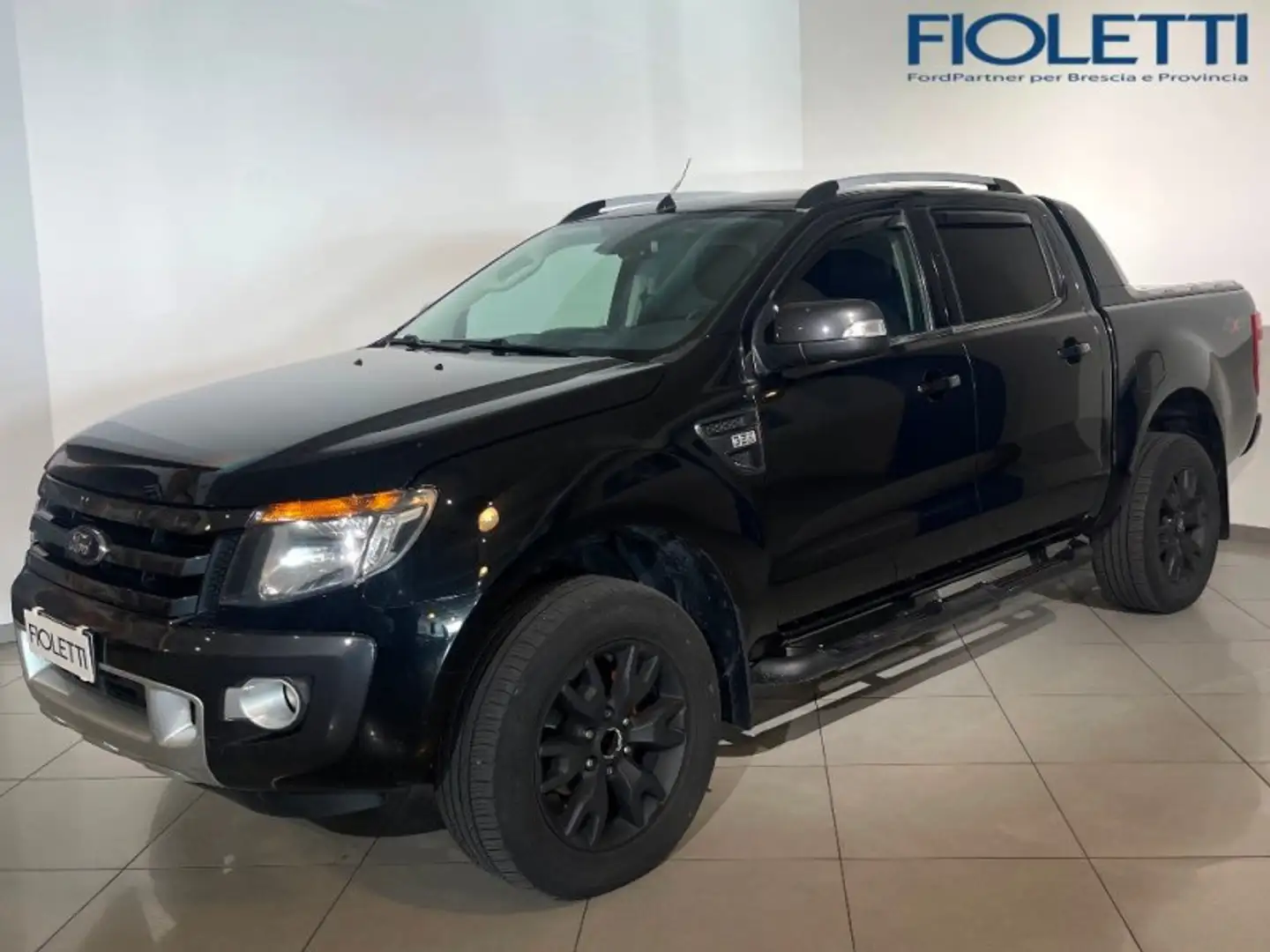 Ford Ranger 3ª SERIE 3.2 TDCI AUT. DC WILDTRAK 5PT. Zwart - 1