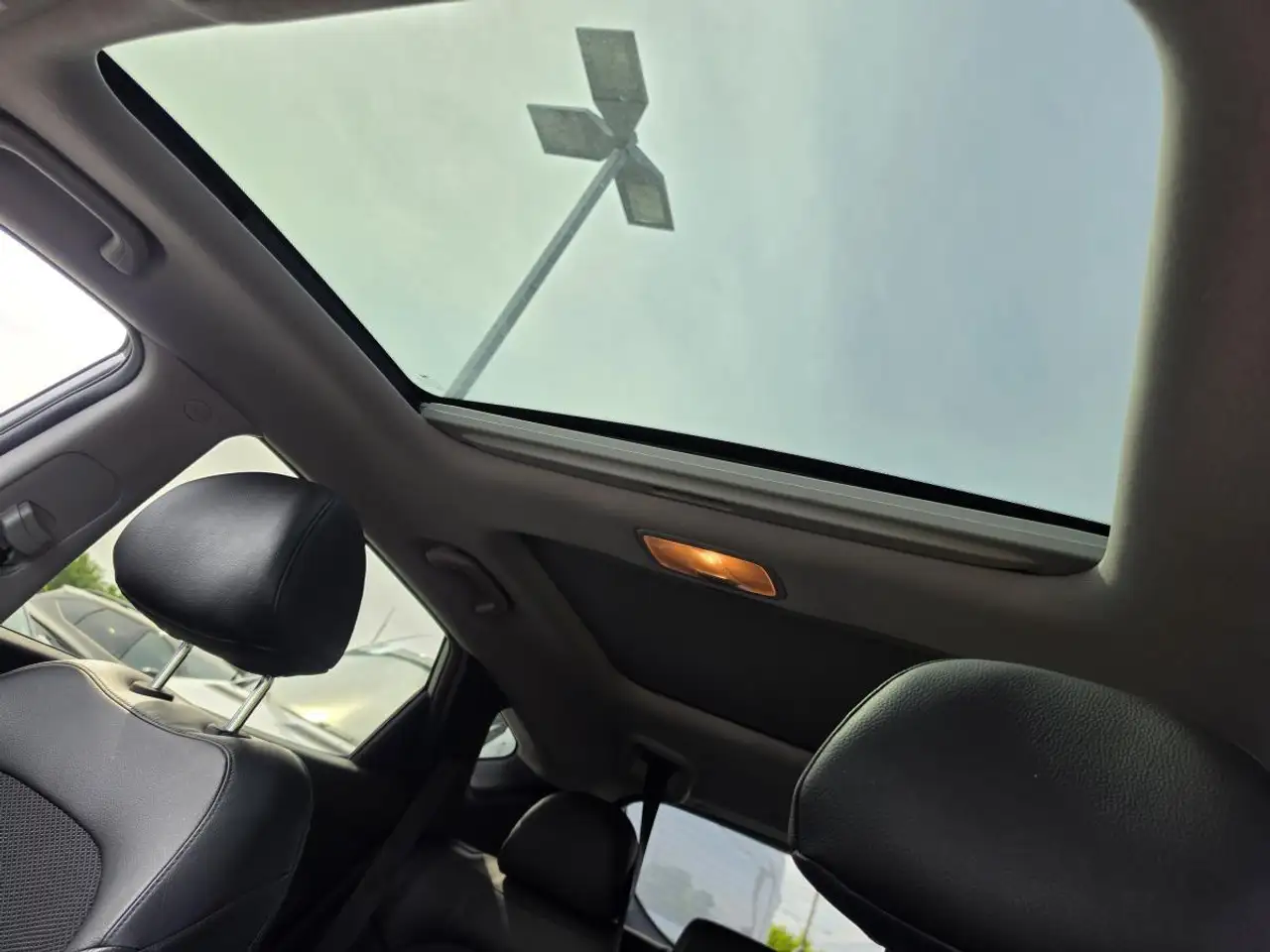 Hyundai TUCSON photo Hyundai TUCSON