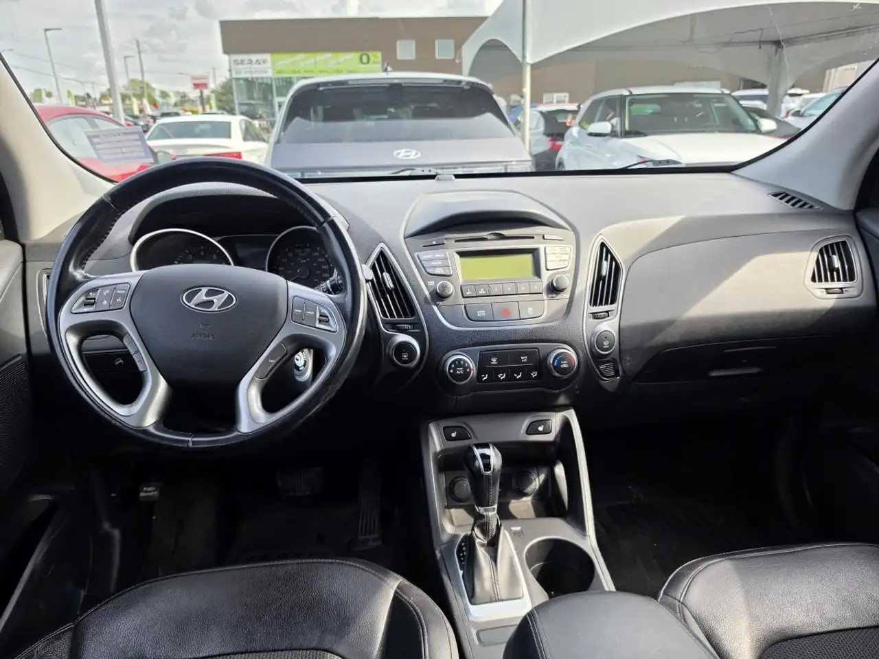Hyundai TUCSON photo Hyundai TUCSON