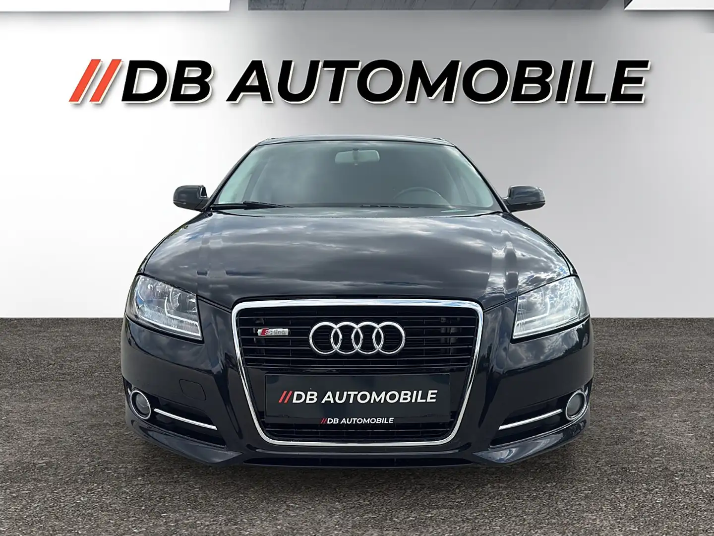 Audi A3 1,6 TDI Schwarz - 2