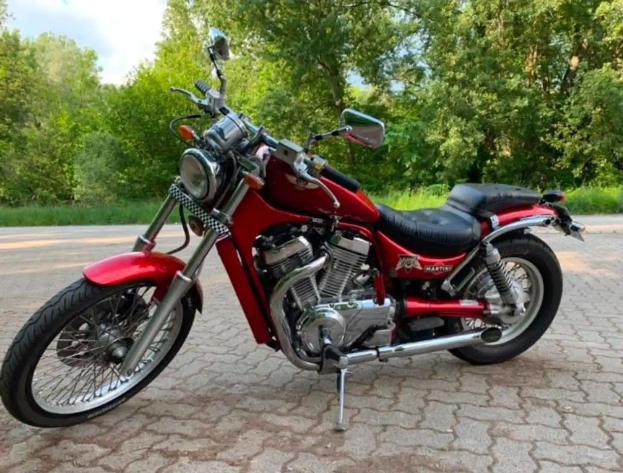 Suzuki Intruder C