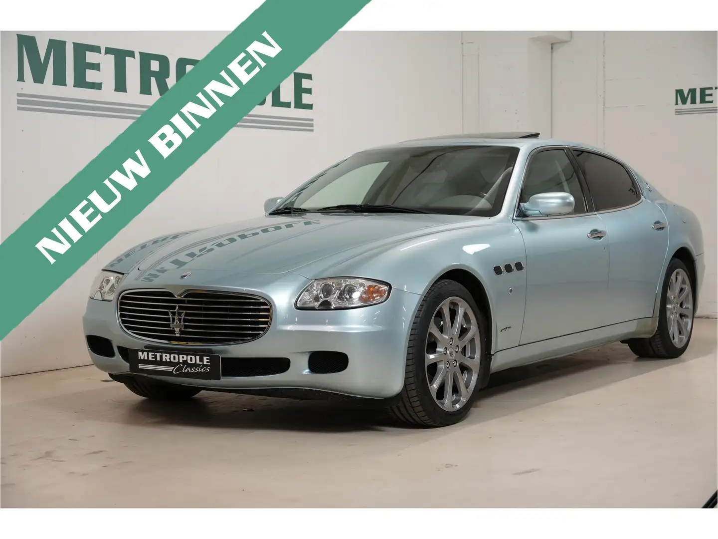 Maserati Quattroporte Duo Select M1074 Blauw - 1