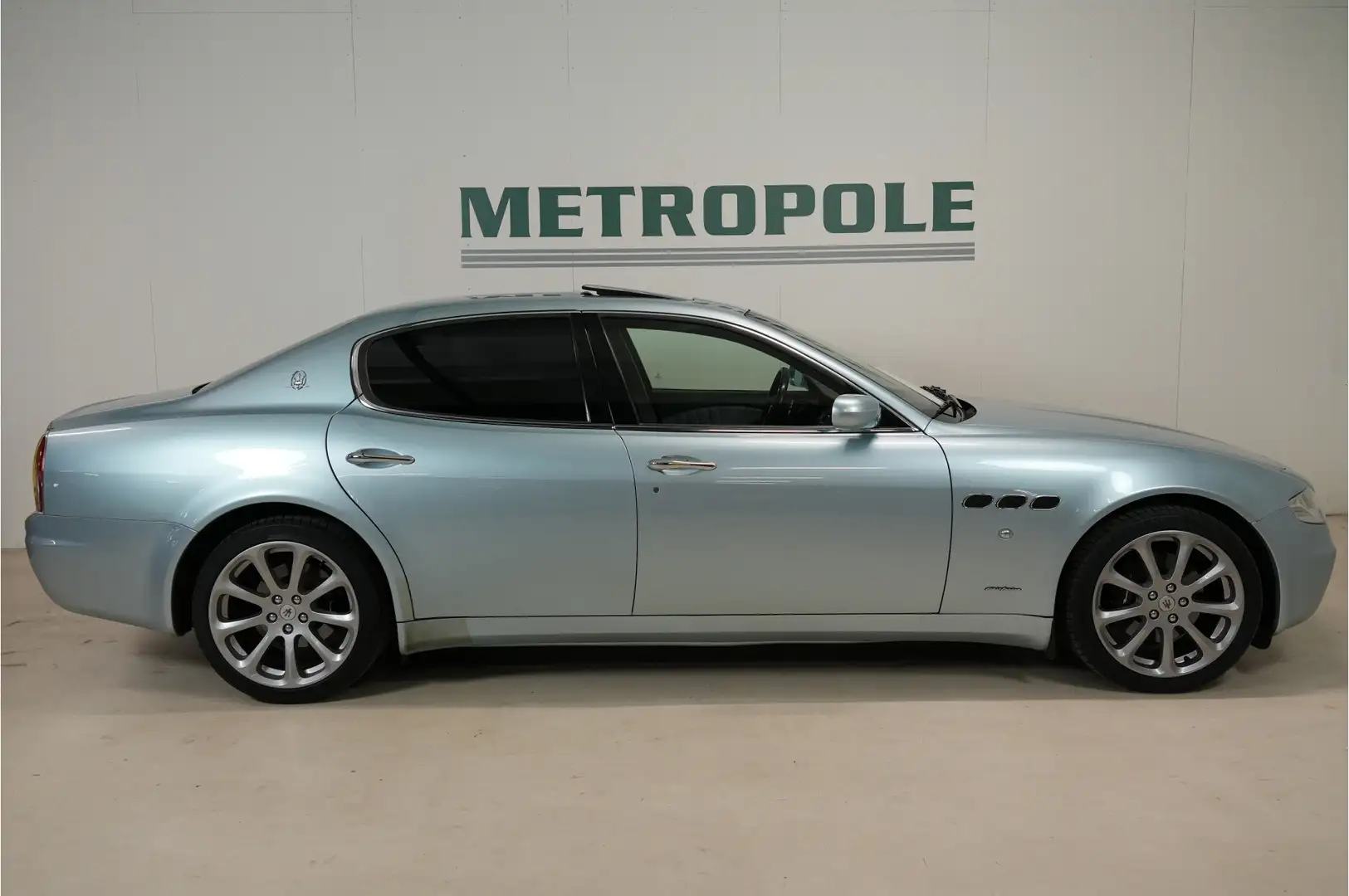 Maserati Quattroporte Duo Select M1074 Blauw - 2