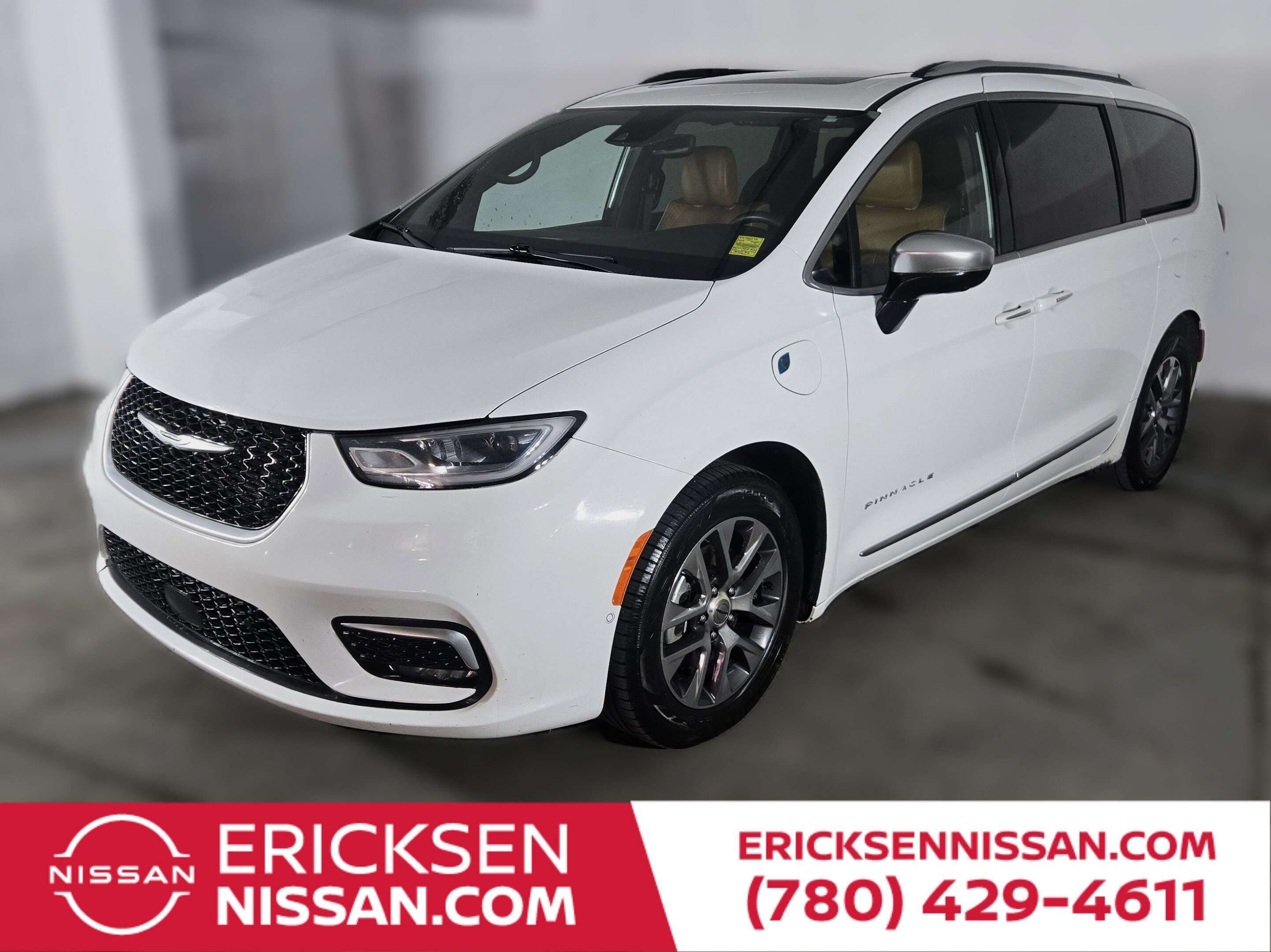 2023 Chrysler Pacifica Pinnacle | 7 Passenger | Nappa Leather