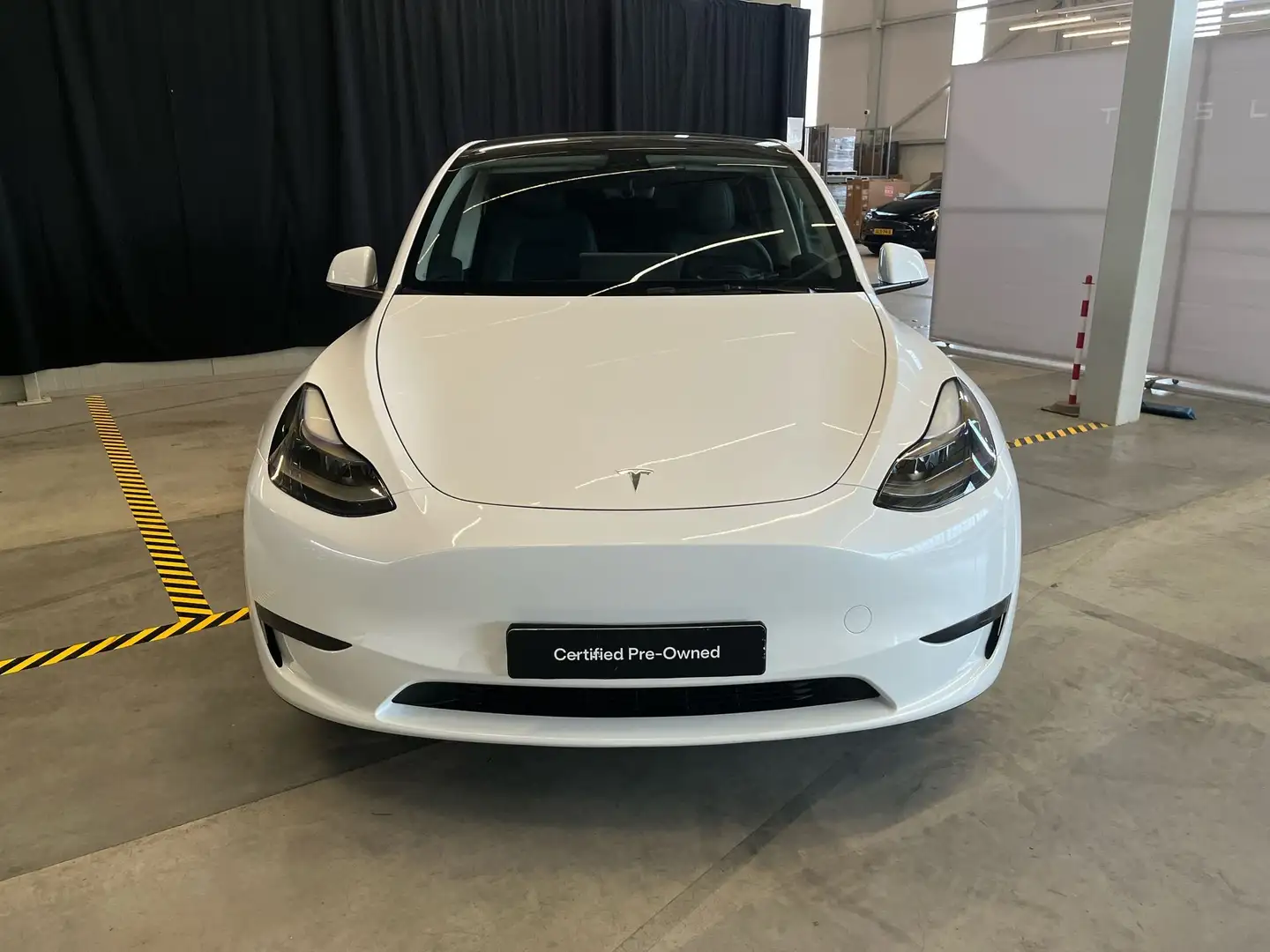 Tesla Model Y RWD/Certified Pre owned/20'' Wit - 2