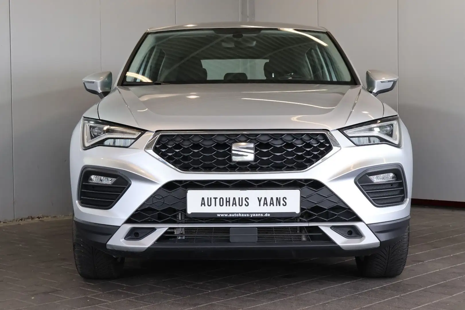 SEAT Ateca 1.5 TSI Style AID+CARPLAY+FRONT+LED+AHK Silber - 2