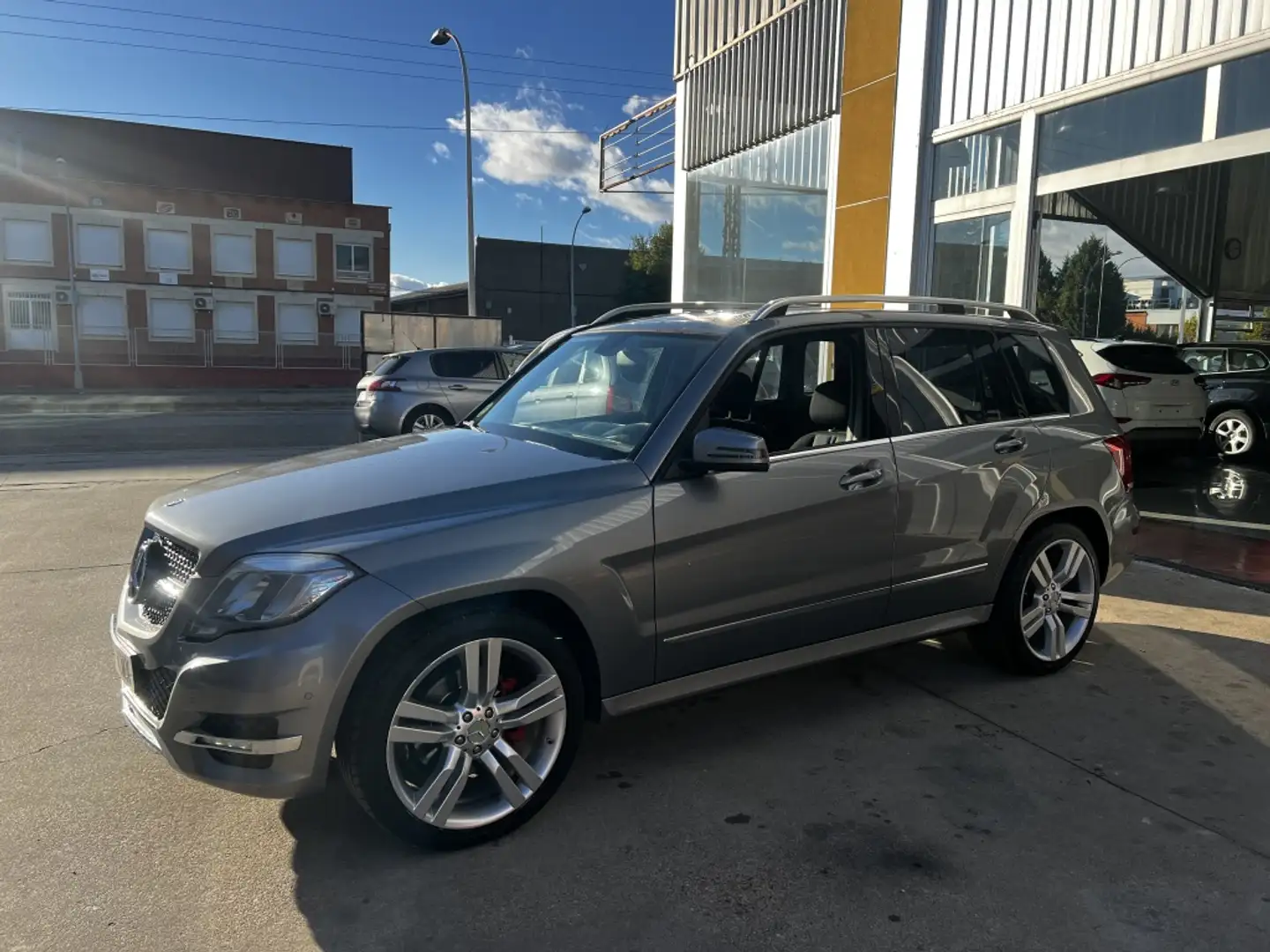 Mercedes-Benz GLK 220 220CDI BE Bright Edition 7G-Tronic Plus Gris - 2