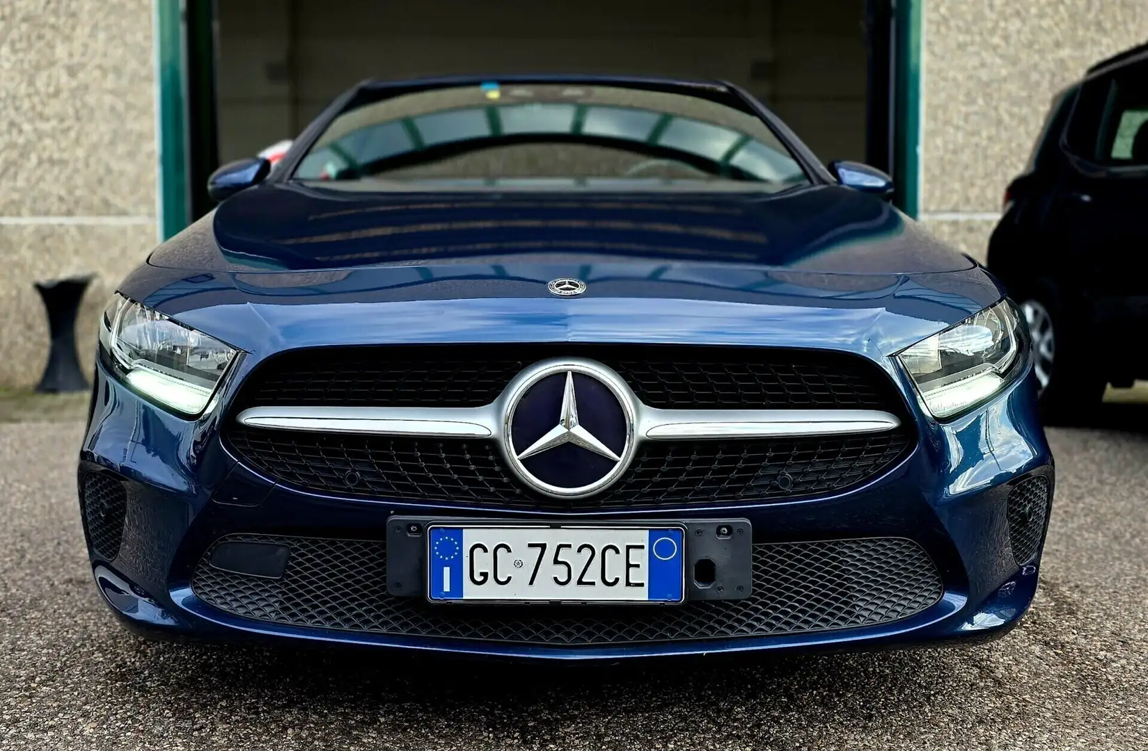 Mercedes-Benz A 200 Automatic Executive (w177) PELLE AUTOMATICO VIRTUA Blu/Azzurro - 2
