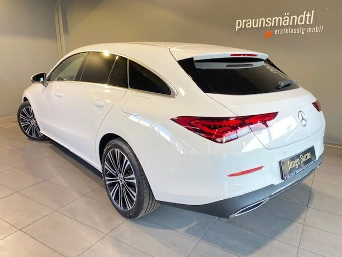 Mercedes-Benz CLA 200 d SB Progressive AHK/LED/Kamer/ele.Heckk Weiß - 2