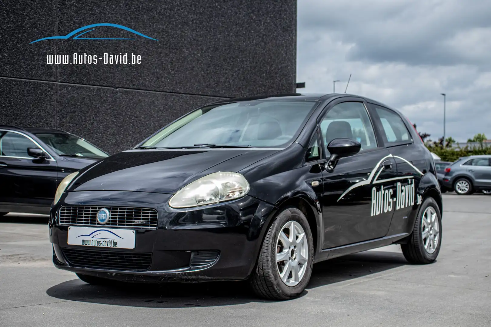 Fiat Punto 1.3 Multijet 16v / AIRCO / ELEKTR. RAMEN / EXPORT! Zwart - 1