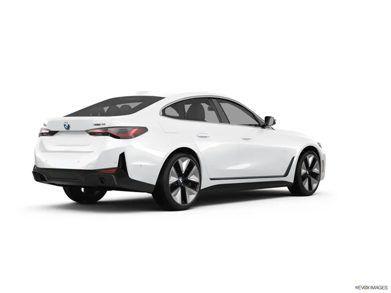 BMW i4 снимка BMW i4