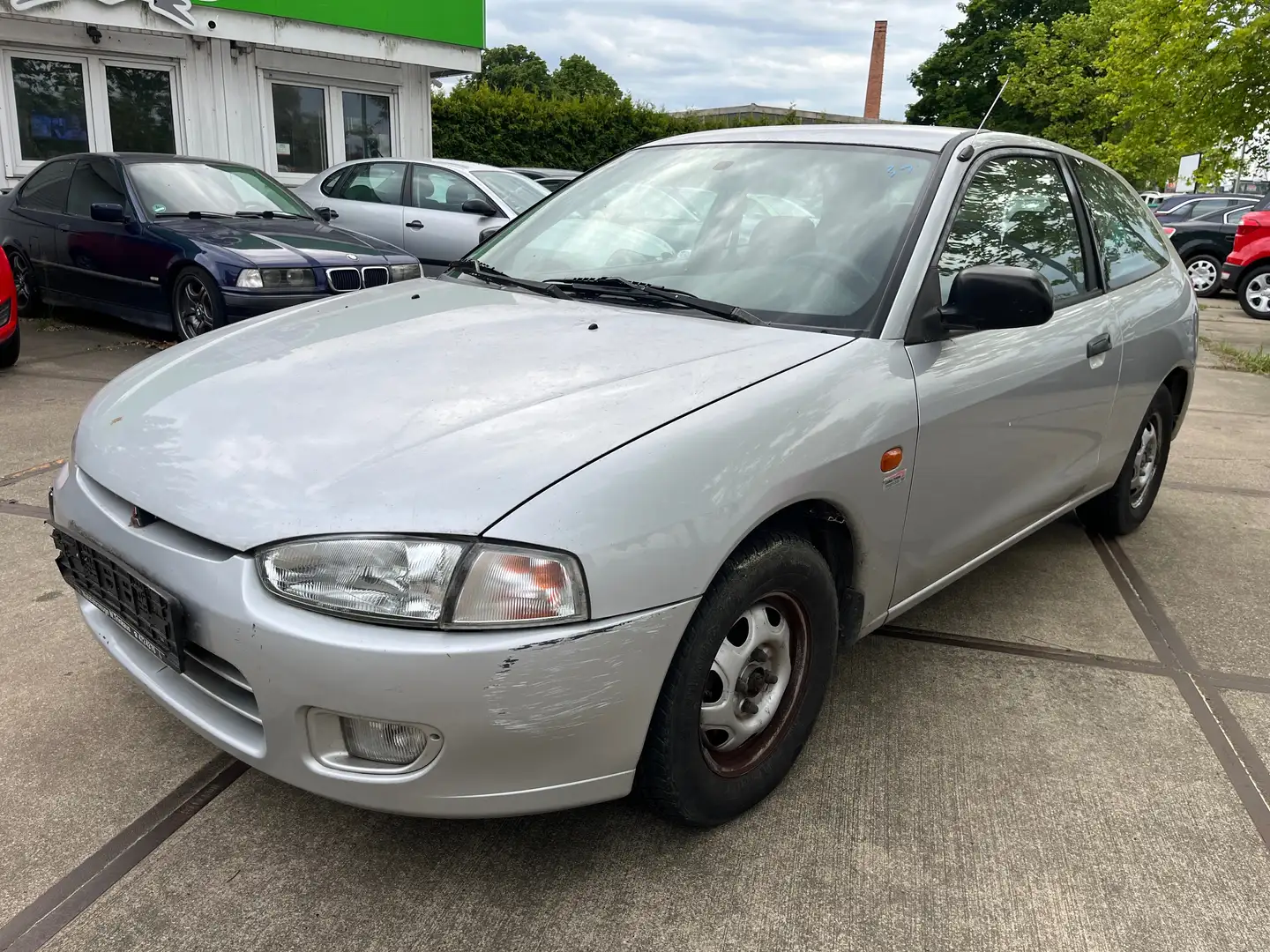 Mitsubishi Colt 1,3 GLX  Klima *kein Tüv* Silber - 1