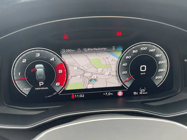 Audi S6 view 13