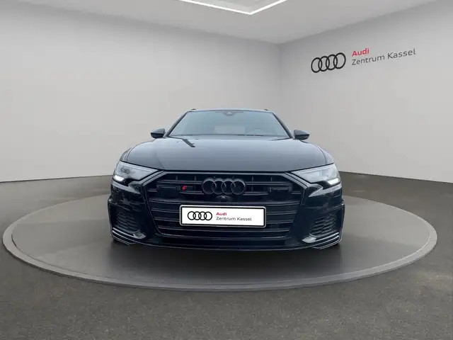 Audi S6 view 10