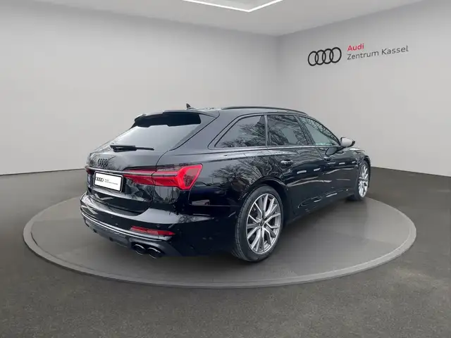 Audi S6 view 7