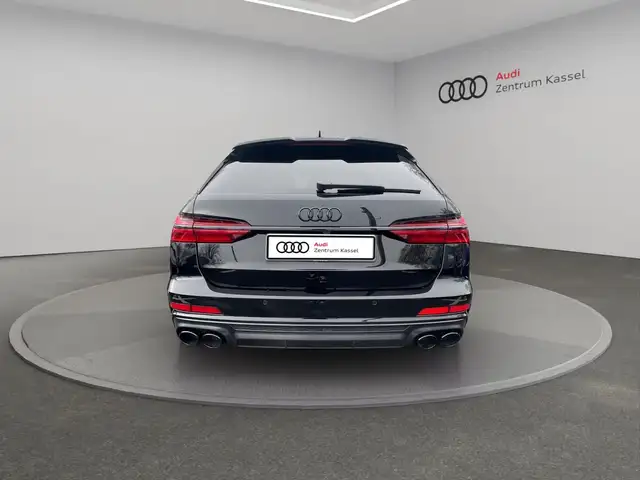 Audi S6 view 6