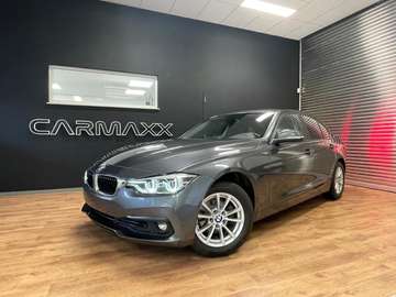 BMW 318i seulement 75000 km COMME NEUVE..