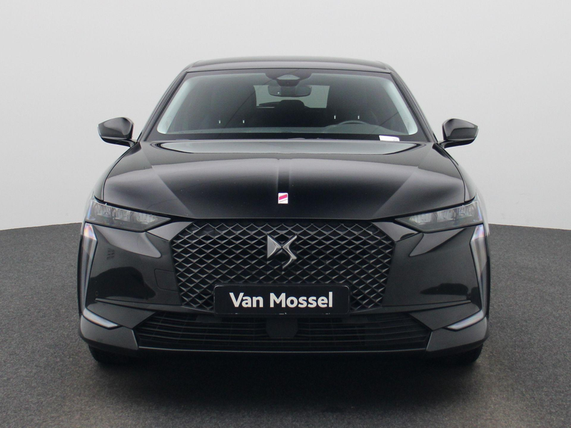 DS Automobiles DS 4 PureTech 130 Automatic Performance Line LED | LEDE — photo 3