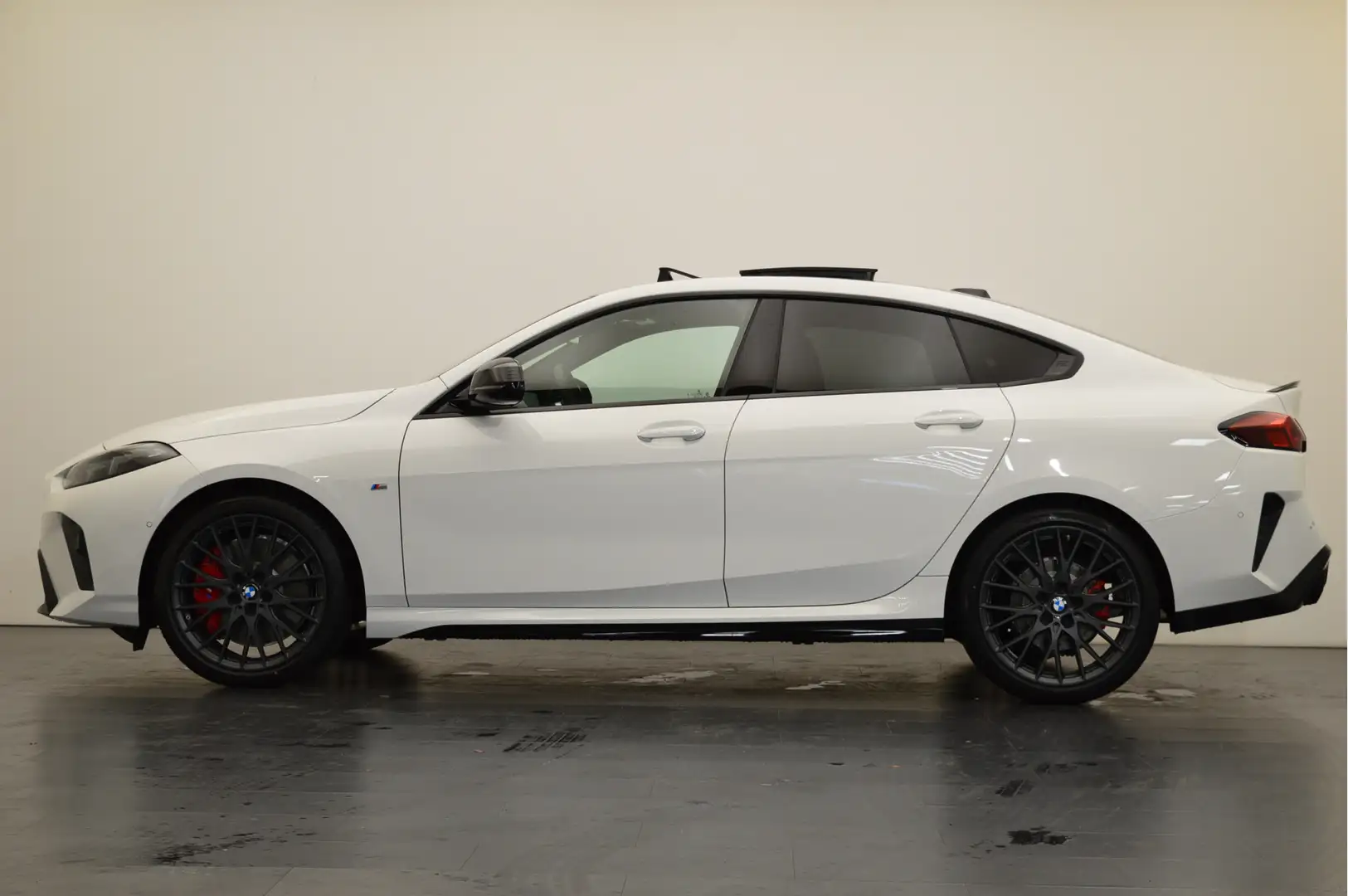 BMW 220 2 Serie Gran Coupé High Executive M Sport Automaat Weiß - 2