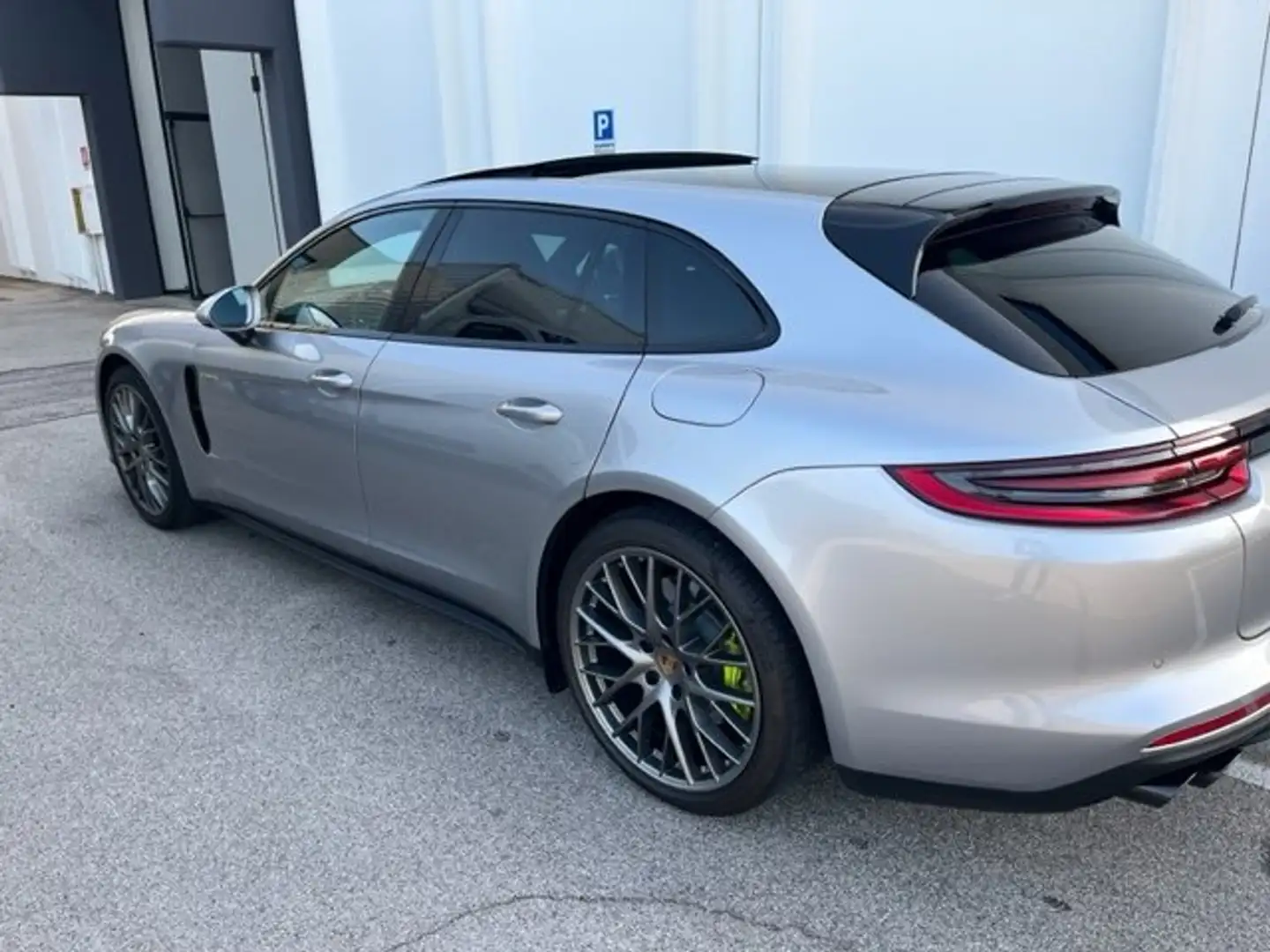 Porsche Panamera Panamera sport turismo e Hybrid Argento - 1