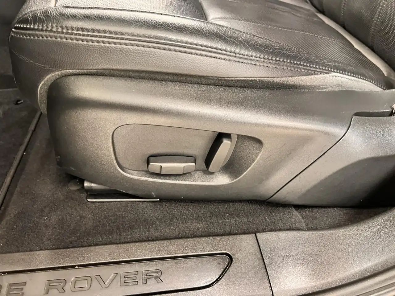Land Rover Range Rover Evoque снимка Land Rover Range Rover Evoque
