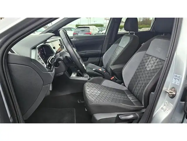 Volkswagen Taigo view 12