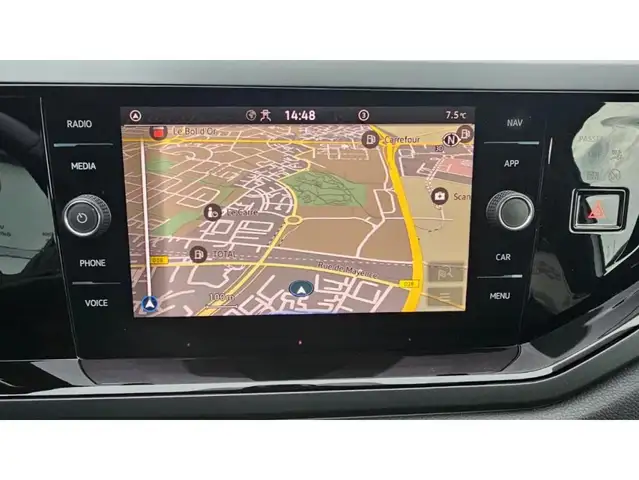 Volkswagen Taigo view 9
