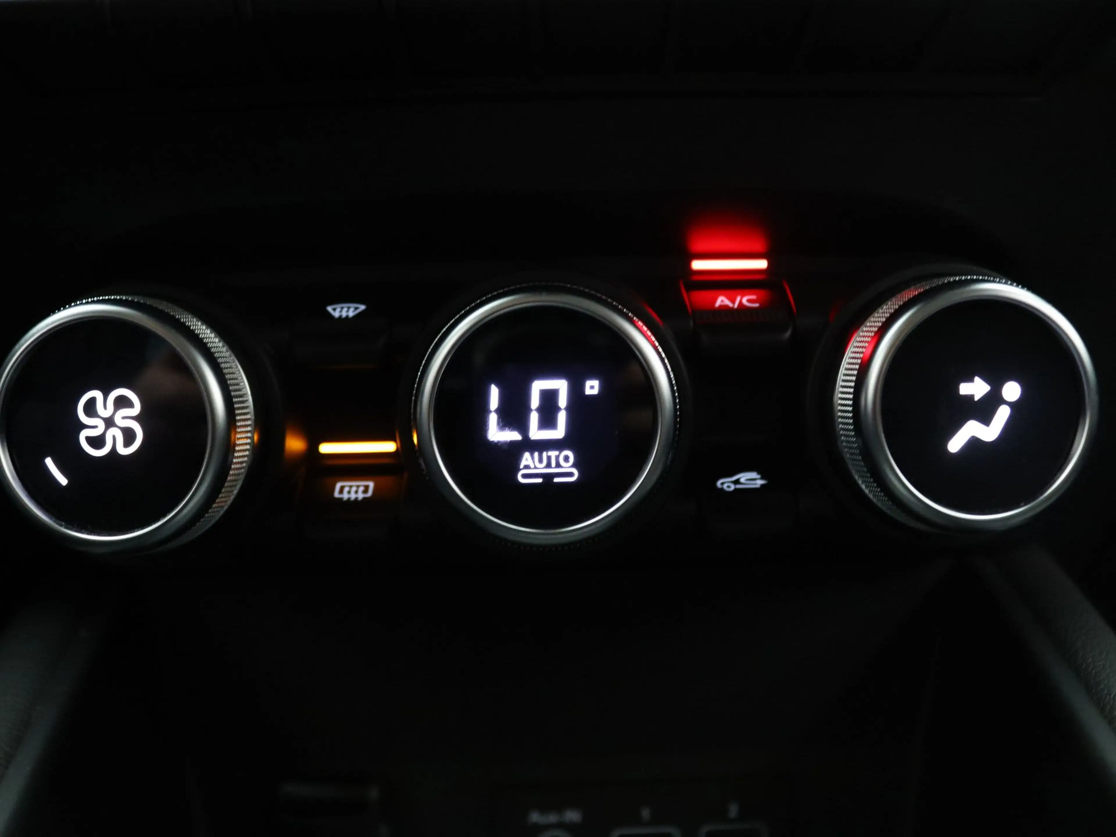 Renault Captur 130pk TCe Intens Apple Carplay/Android Auto | Clim — photo 32